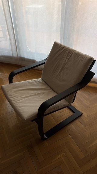 Poltrona POÄNG bassa nera Ikea