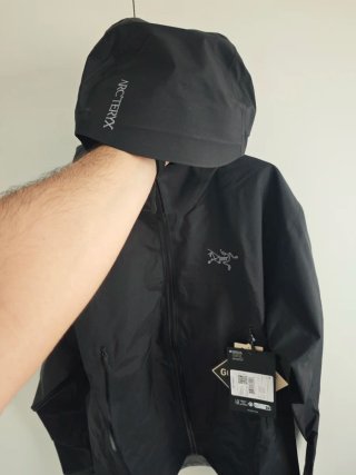 Chaqueta Arc'teryx Beta Talla M Negra Nueva