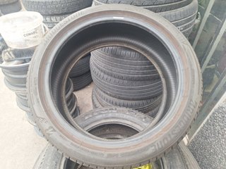 245 40 R19 94W Bridgestone - 1 neumático +80%