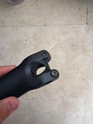 Potencia de bicicleta negra