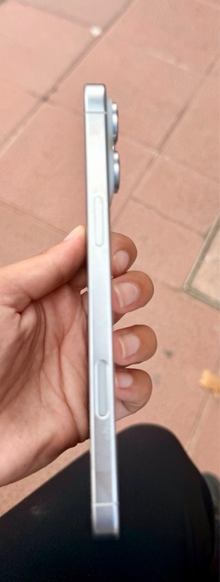 iPhone 16 Pro Max Blanco 256GB Bateria al 89%