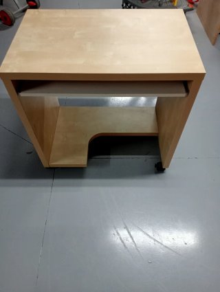 Mesa escritorio madera y blanco