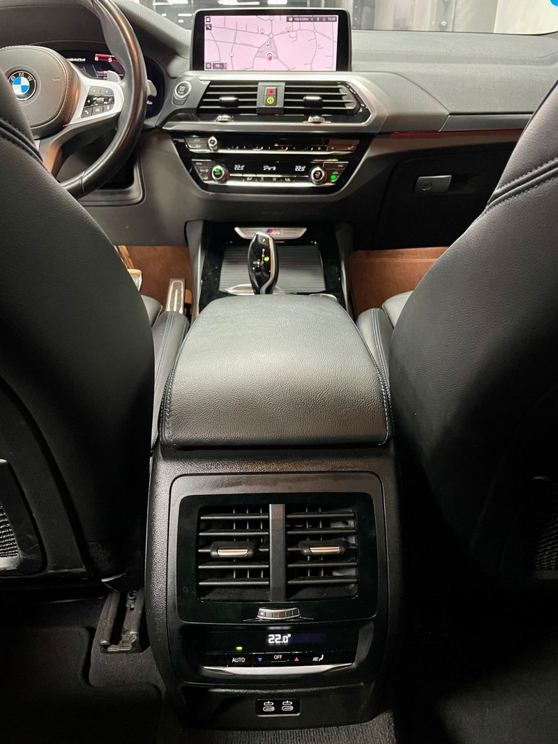 BMW X3 2021, foto 28