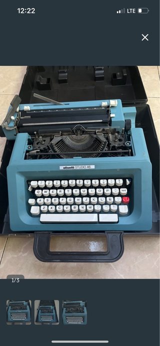 Máquina de escribir Olivetti Studio 46