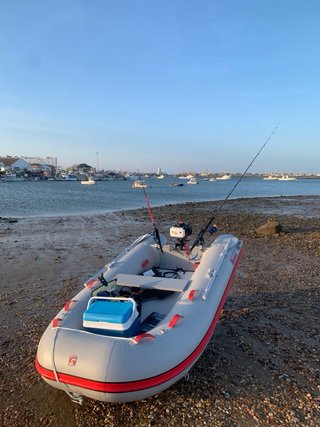 Lancha neumática 3m + Motor Ocean 8CV