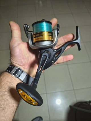 Carrete de pesca Black Cat