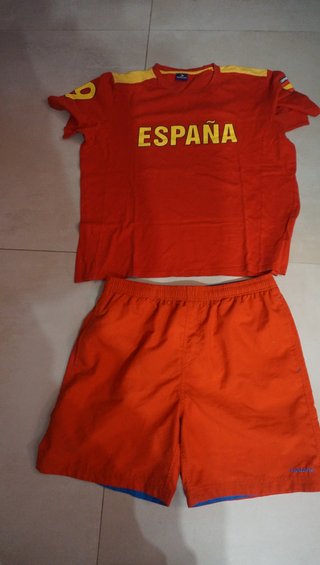 Conjunto Camiseta España y Bañador Talla XL