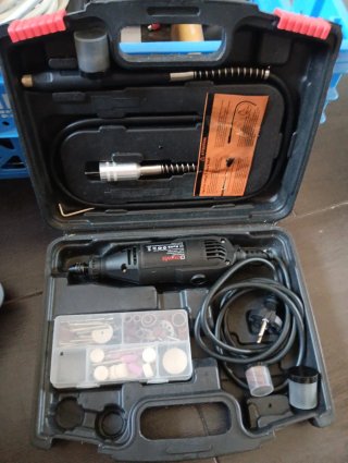 Herramienta Rotativa Eléctrica con Accesorios