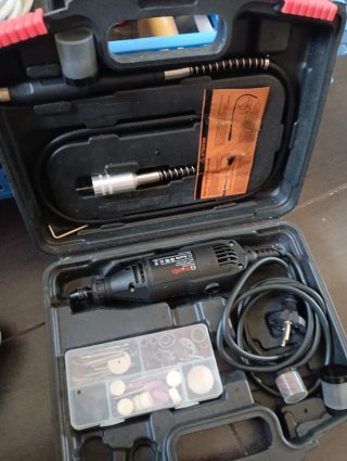 Herramienta Rotativa Eléctrica con Accesorios