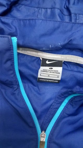 Chaqueta Paravientos Nike Talla L