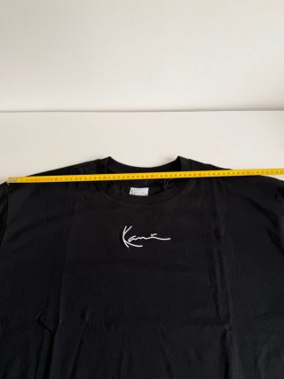 Camiseta Karl Kani Negra Oversize Logo Bordado