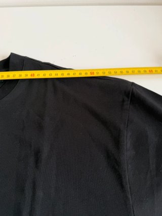 Camiseta Karl Kani Negra Oversize Logo Bordado
