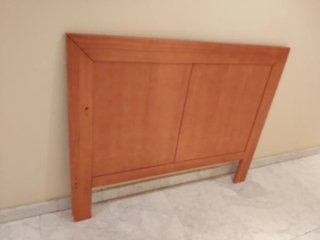 Cabecero y 2 mesillas de madera