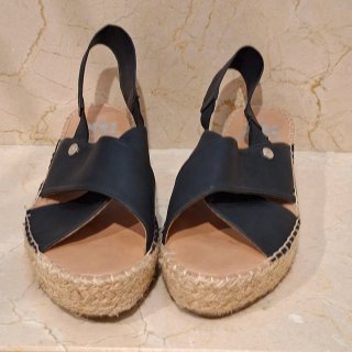 Xti Sandalias plataforma de esparto. Talla 39