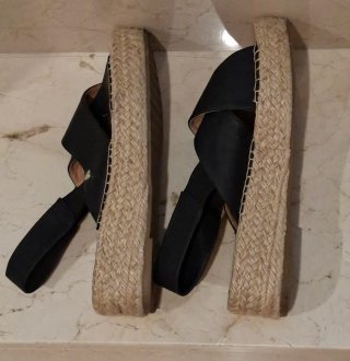 Xti Sandalias plataforma de esparto. Talla 39