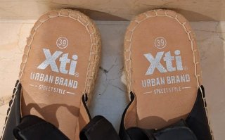 Xti Sandalias plataforma de esparto. Talla 39