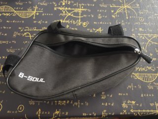 Bolsa Triangular B-SOUL para Bicicleta