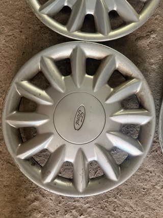 4 Tapacubos Ford Ka 13 Pulgadas
