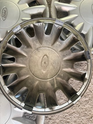 4 Tapacubos Ford Ka 13 Pulgadas