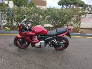 Suzuki Bandit S 650 Roja