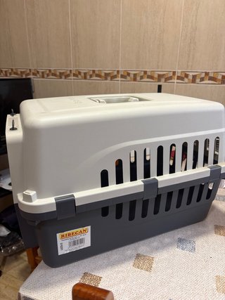 Transportín para perro beige y gris