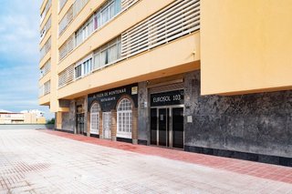 Piso en venta en La Carihuela en Torremolinos