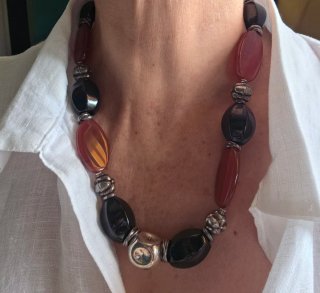 Maravilloso collar de agatas naturales