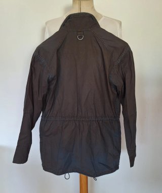 Chaqueta Barbour Sahariana