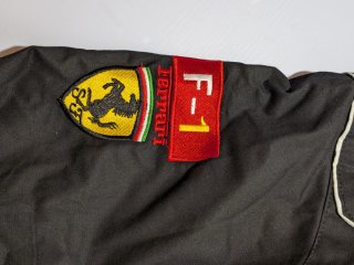 Chaqueta Ferrari F1 Racing talla M rework