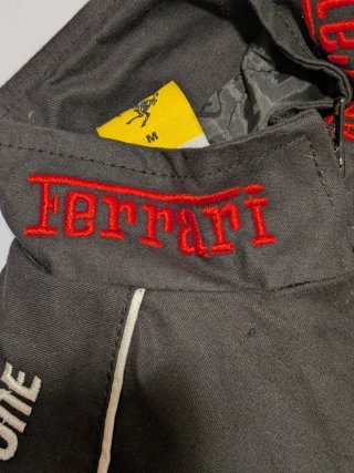 Chaqueta Ferrari F1 Racing talla M rework