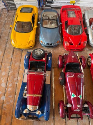 Modellini Auto Scala 1:18