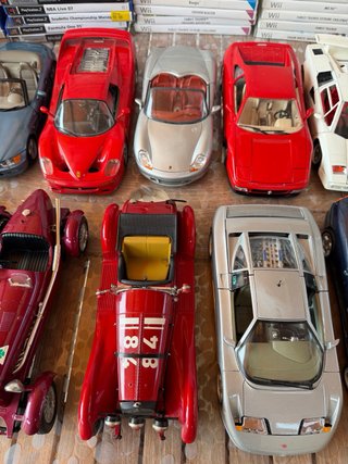 Modellini Auto Scala 1:18