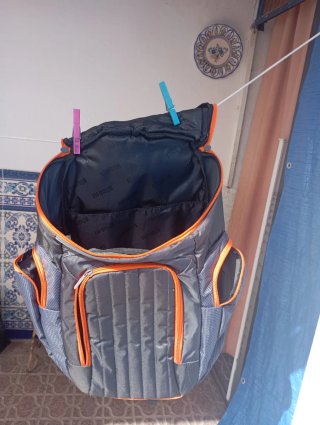 Mochila BASIC FIT gris y naranja