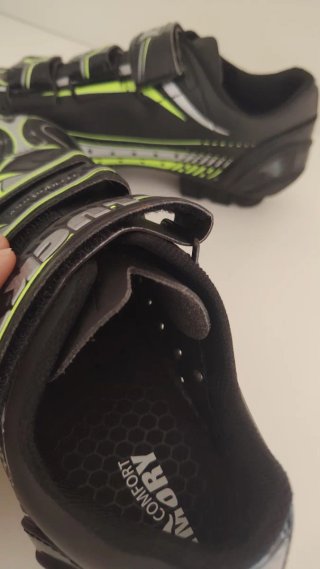Zapatillas Ciclismo Luck Spinning Negro/Verde