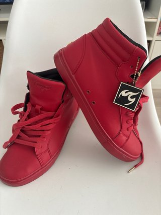 Zapatillas Fuego Botín Rojas  Talla 9 / 41,5
