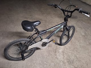 Bicicleta BMX Crosswind Freestyle