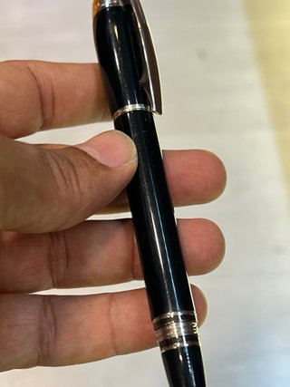 Bolígrafo Montblanc Negro