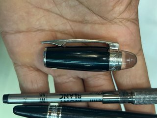 Bolígrafo Montblanc Negro