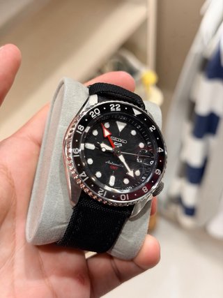 Seiko 5 Sports GMT Reloj Automático