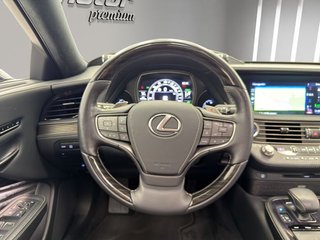 Lexus LS 500H PRIVILEGE LINE 4D