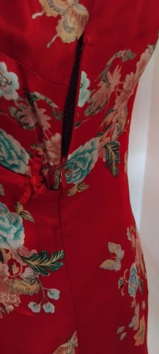 Vestido rojo floral