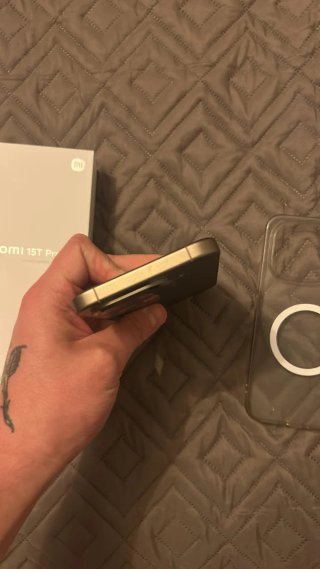 Xiaomi 15T Pro Mocha Gold