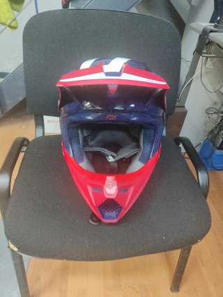 Casco Fox V3