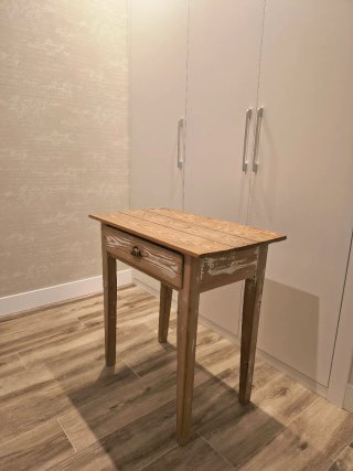 Mesa auxiliar madera rústica 75 x45x 77