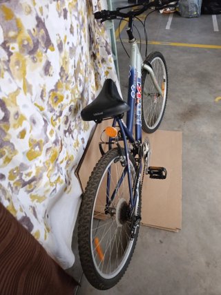 Bicicleta Mountain Bike J-BIKE