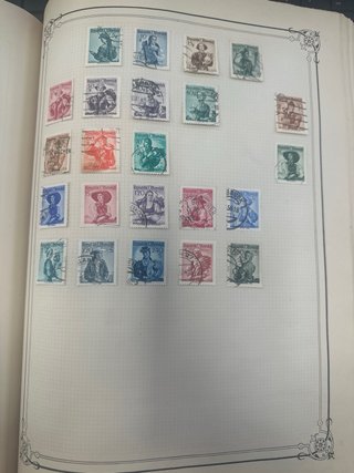 Sellos antiguos Yugoslavia y Austria