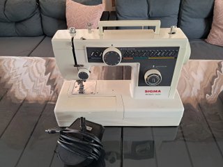 Máquina de coser Sigma Modelo 5010