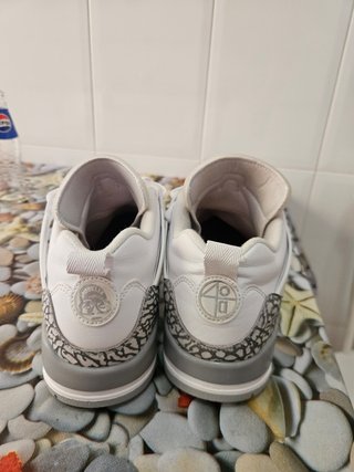 Jordan Zapatillas Blancas y Grises