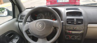 Renault Clio 2002