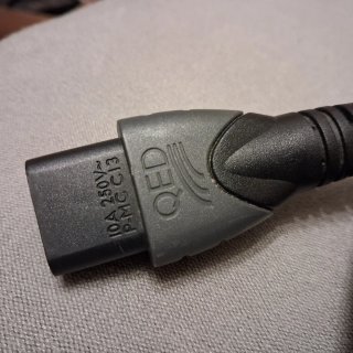 Cable de Corriente QED Qonduit P-MC